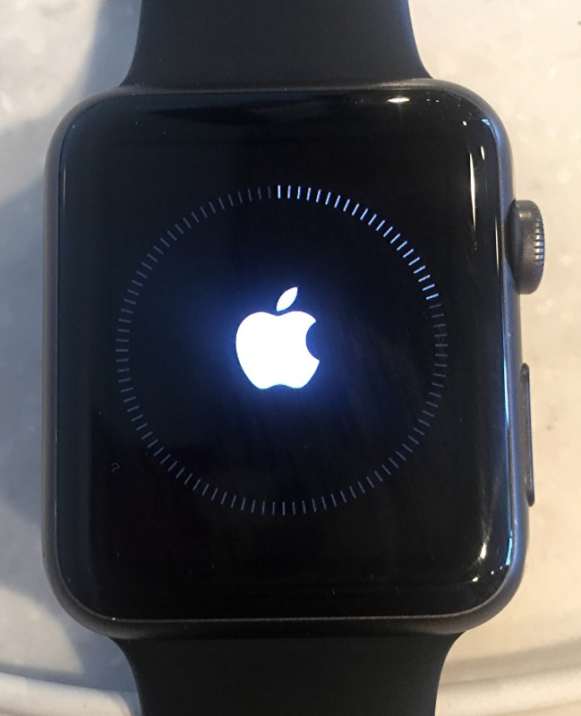 apple watch restart 1