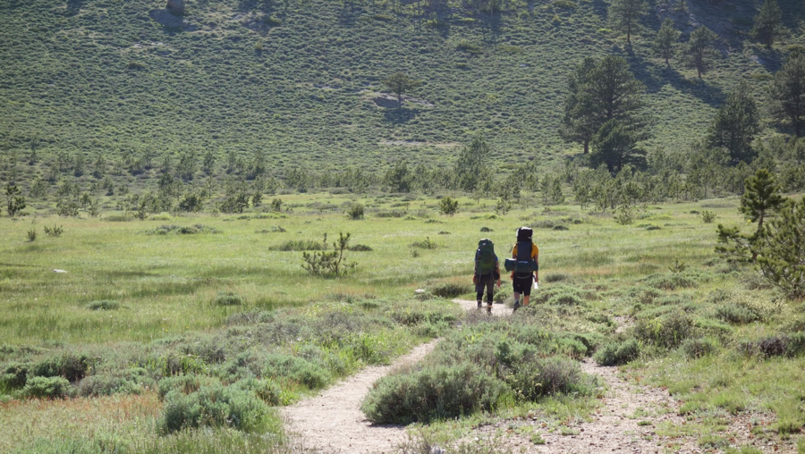 hiking RMNP Colorado