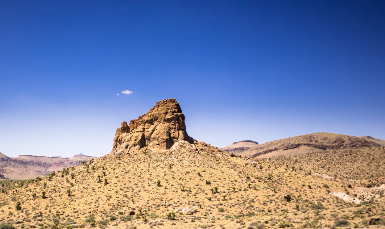 base desert landscape photo