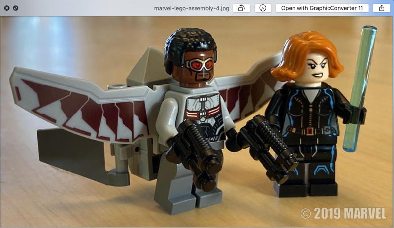 mac batchphoto lego marvel minifigs demo example