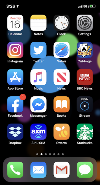 iphone ios13 main screen