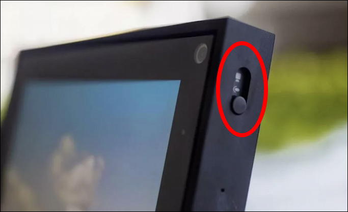 facebook portal 2 - privacy mute camera switch