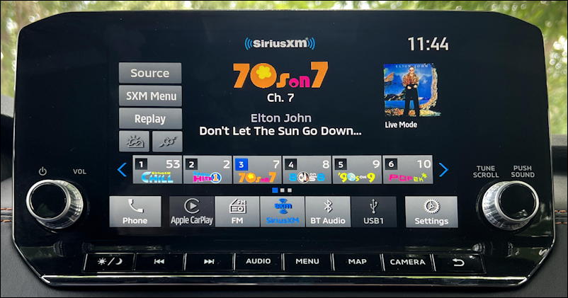 2022 mitsubishi outlander infotainment system - forget bluetooth phone - home screen sirius xm