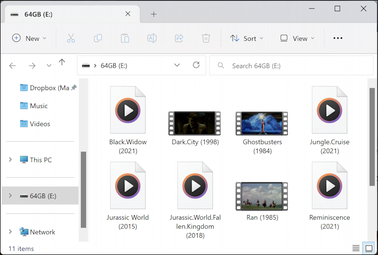 win11 removable media actions default - usb flash drive contents shown in file explorer